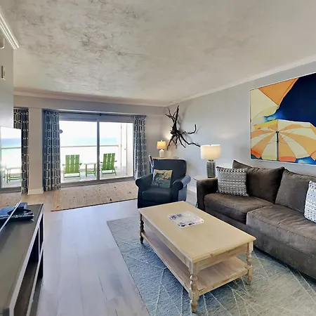 Regency Towers 506 East Apartment